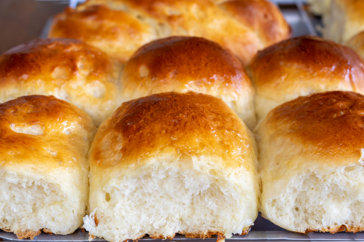 Pão caseiro simples e fofinho